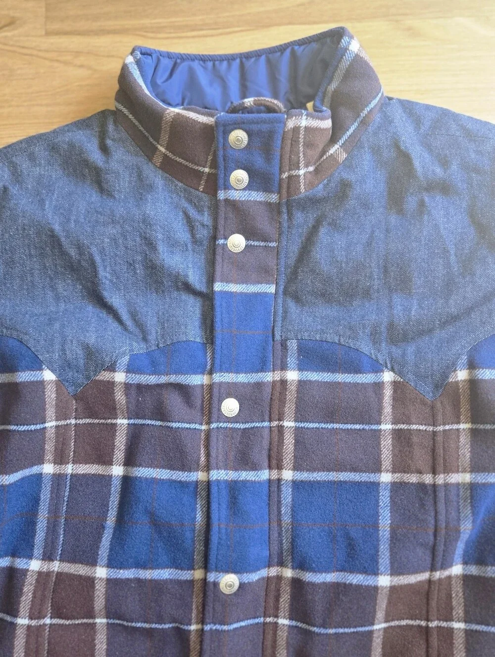 Levi's Webster Western Puffer Jacket - XXL - New With Tags - Retailed at $198.00